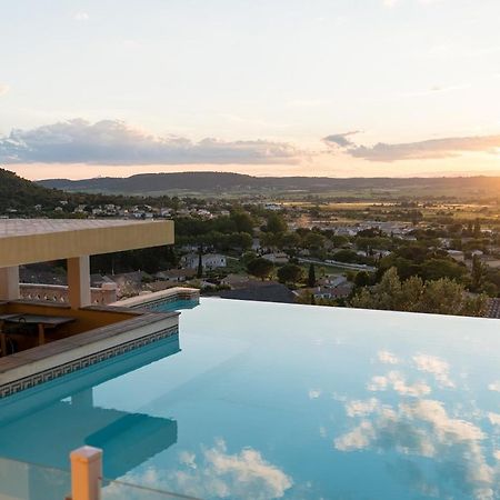 Appartements Vue Panoramique Avec Piscine Et Jacuzzi Langlade Exterior foto