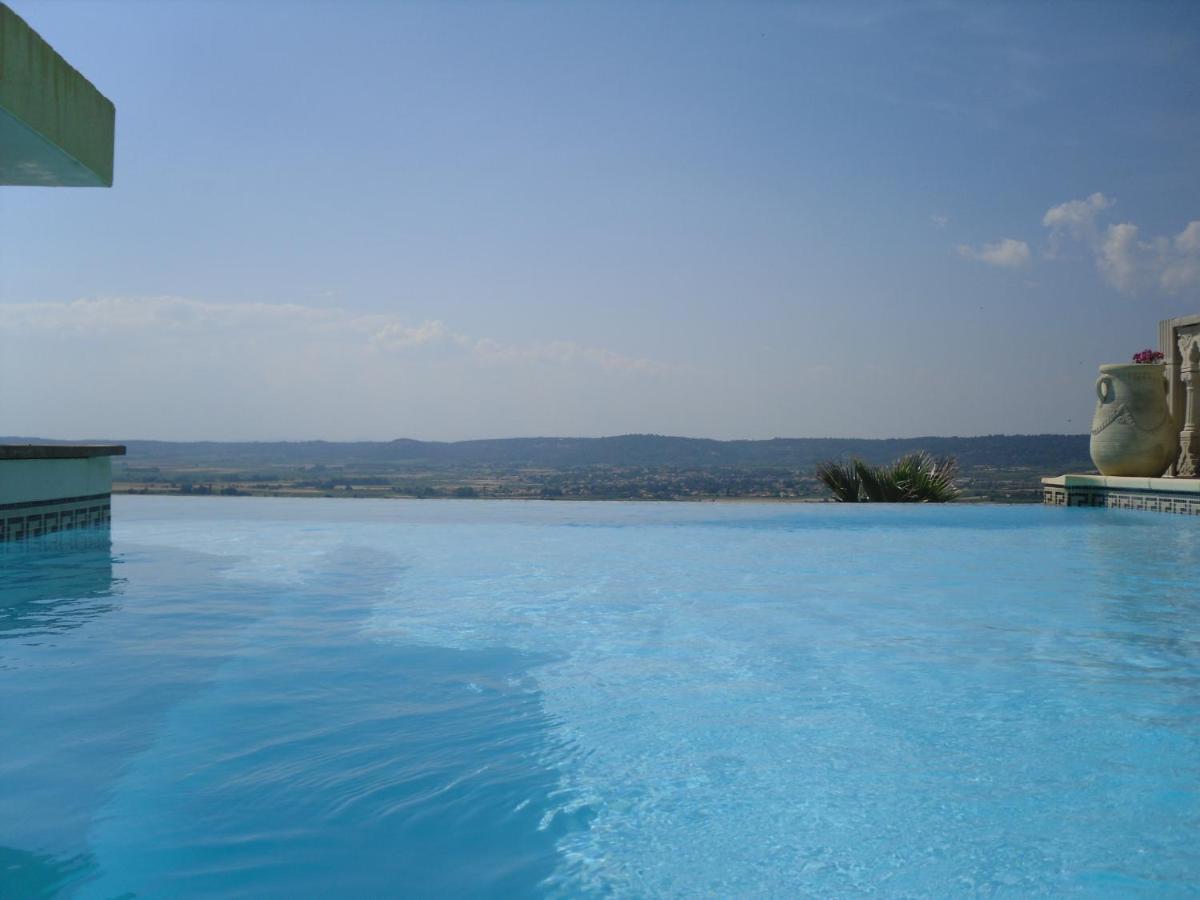 Appartements Vue Panoramique Avec Piscine Et Jacuzzi Langlade Exterior foto